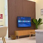 Illetes Flats - Cerca De Feria De Muestras Y Metro Apartman *